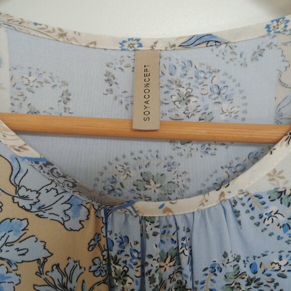 4/$20 Soya Concept Denmark blue cream patchwork look soft blouse top XS - Picture 3 of 14